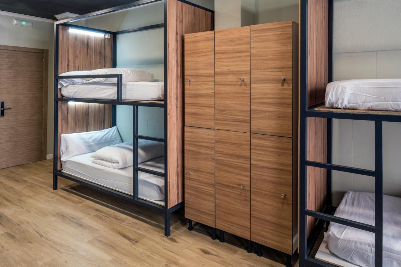 Som Hostel By The Venue Βαλένθια Εξωτερικό φωτογραφία